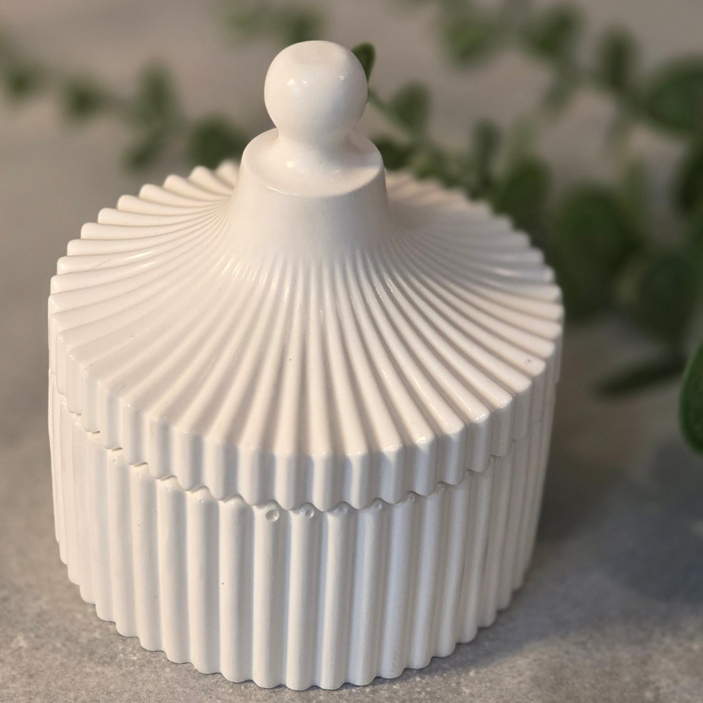 Eco Resin Candle